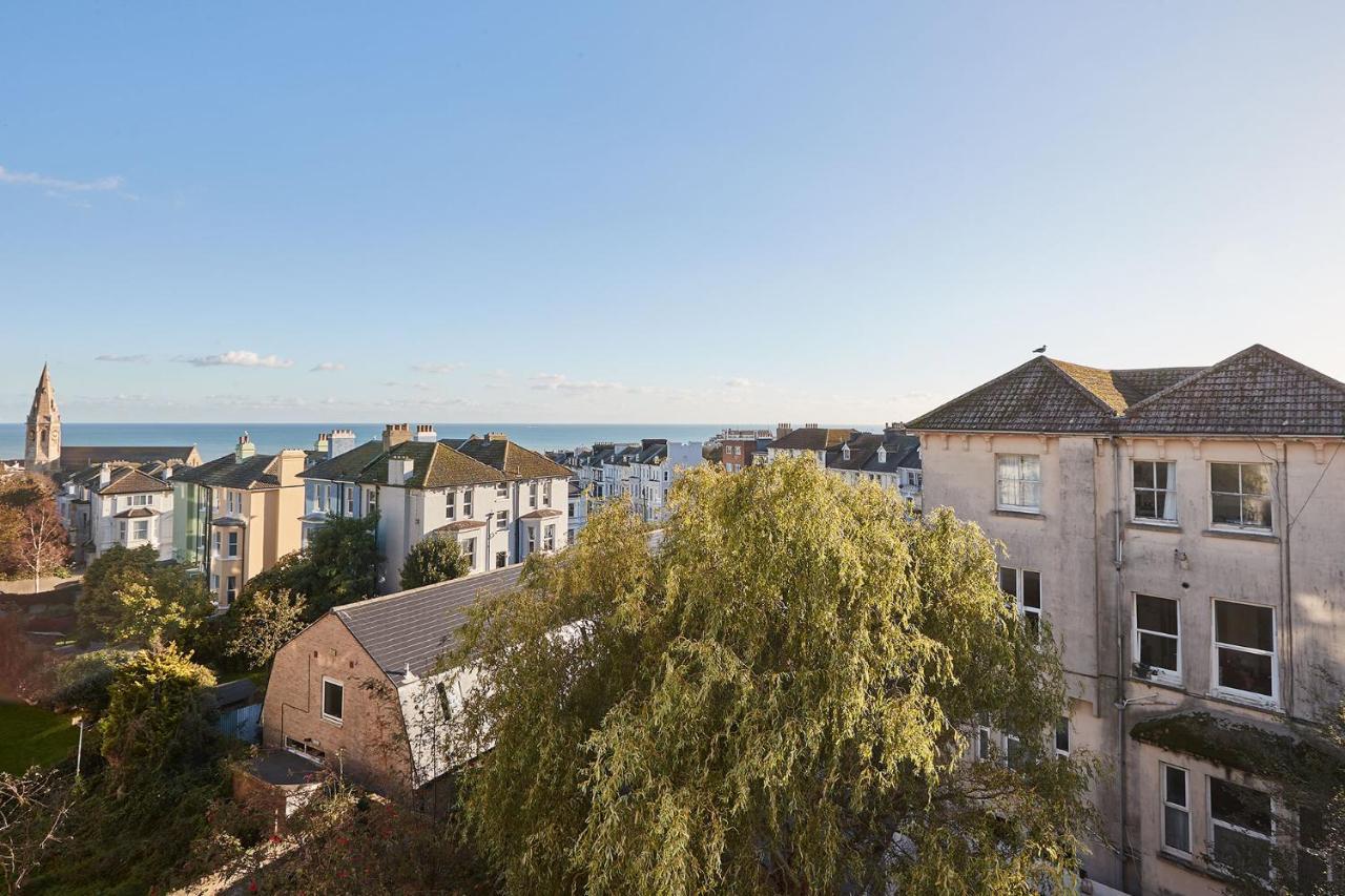 Gorgeous Sea View Apartment 5 Mins To The Beach St Leonards-on-Sea Ngoại thất bức ảnh